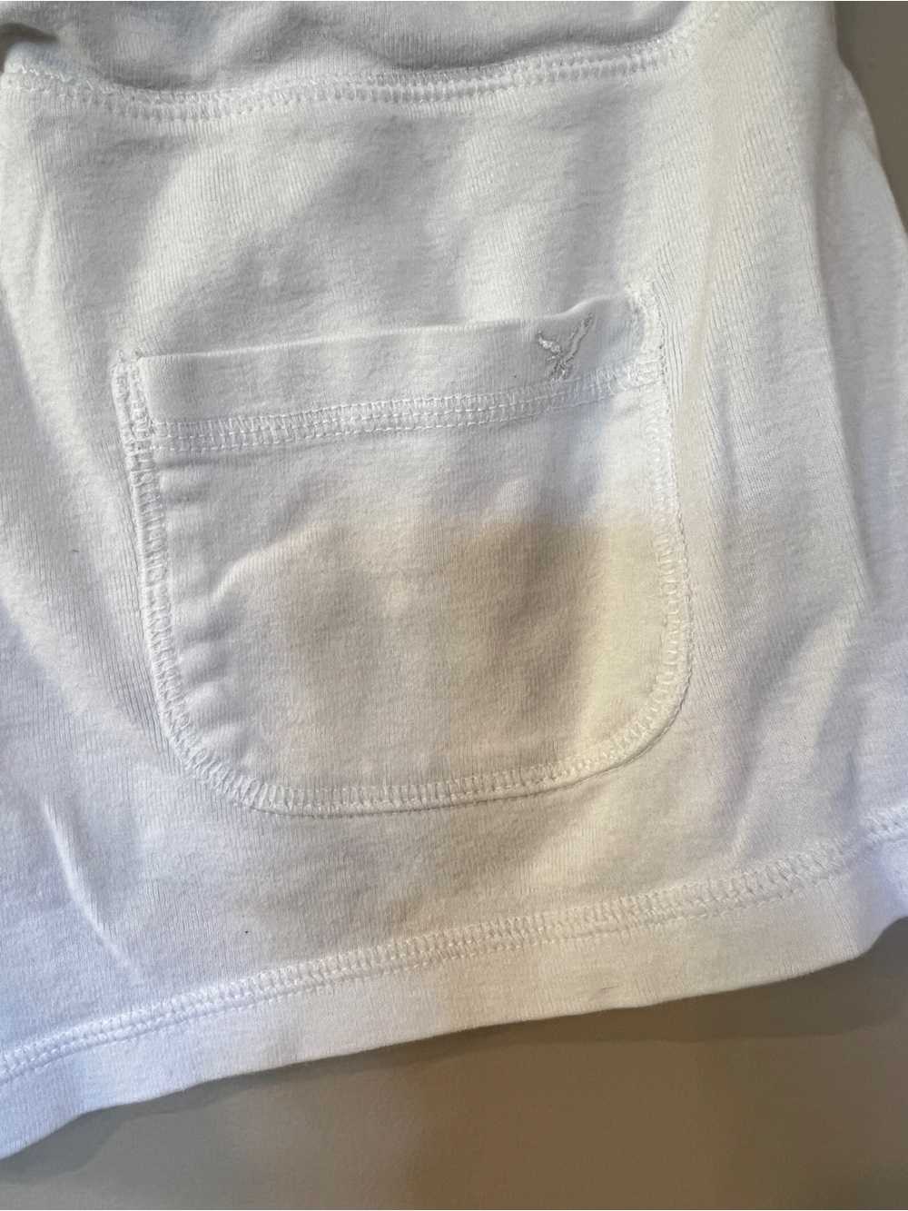 American Eagle White Low Rise Lounge Shorts Women’s Medium - Picture 5 of 6